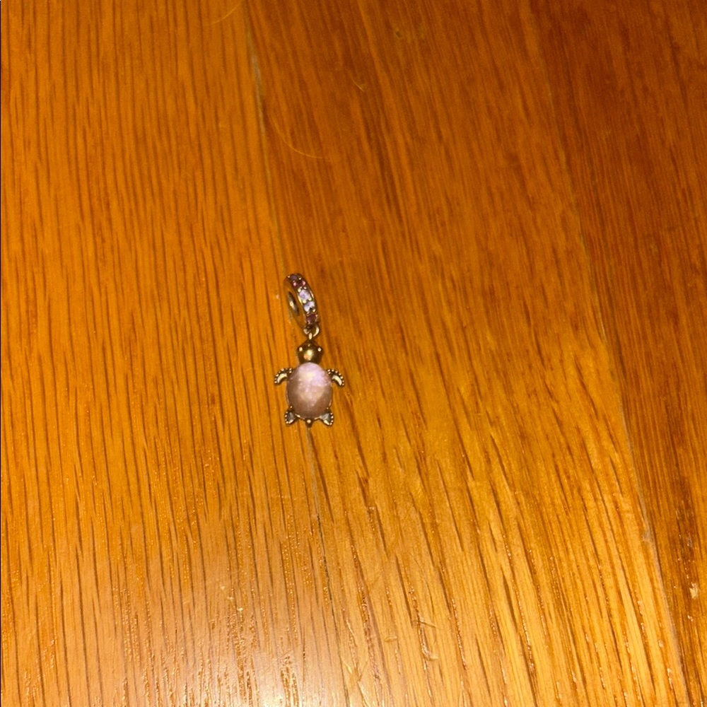 Elegant Turtle Pendant Charm